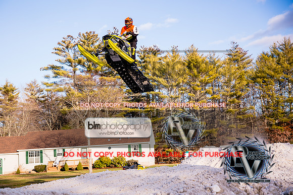 Northeast Watercross Championship first race 

SnoCross-Practice-7473_12-27-20

©Rapid Velocity Photo & BLM Photography 2020