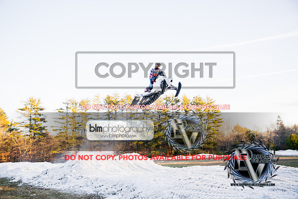 Northeast Watercross Championship first race 

SnoCross-Practice-7618_12-27-20

©Rapid Velocity Photo & BLM Photography 2020