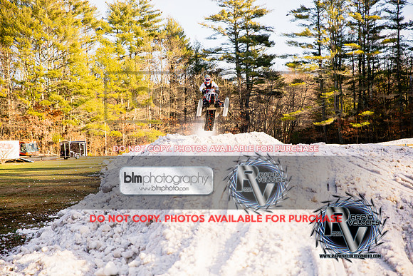 Northeast Watercross Championship first race 

SnoCross-Practice-7481_12-27-20

©Rapid Velocity Photo & BLM Photography 2020