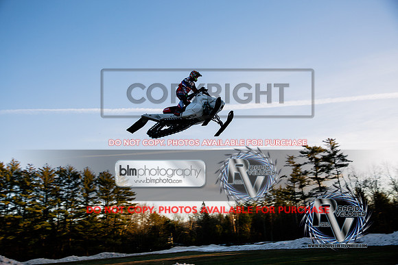 Northeast Watercross Championship first race 

SnoCross-Practice-7620_12-27-20

©Rapid Velocity Photo & BLM Photography 2020