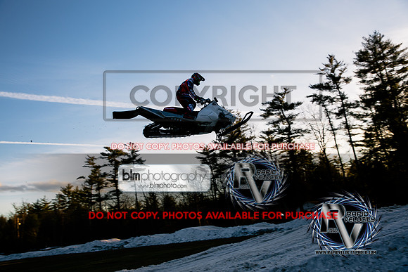 Northeast Watercross Championship first race 

SnoCross-Practice-7622_12-27-20

©Rapid Velocity Photo & BLM Photography 2020
