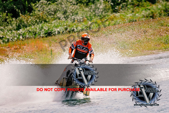 Northeast Watercross Championship first race 

NEWC_Watercross_{iptcdow}-0042_08-22-20

©Rapid Velocity Photo & BLM Photography 2020