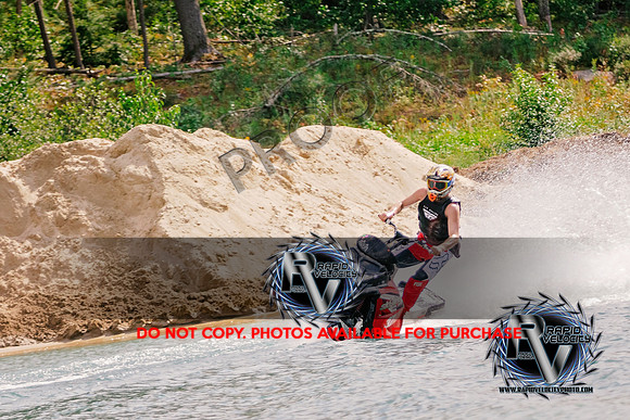 Northeast Watercross Championship first race 

NEWC_Watercross_{iptcdow}-0094_08-22-20

©Rapid Velocity Photo & BLM Photography 2020