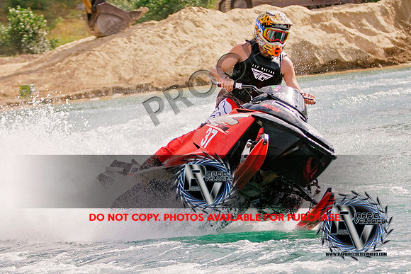 Northeast Watercross Championship first race 

NEWC_Watercross_{iptcdow}-0095_08-22-20

©Rapid Velocity Photo & BLM Photography 2020