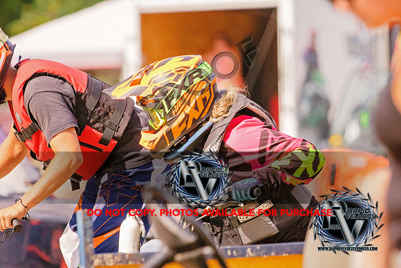 Northeast Watercross Championship first race 

NEWC_Watercross_{iptcdow}-0187_08-22-20

©Rapid Velocity Photo & BLM Photography 2020
